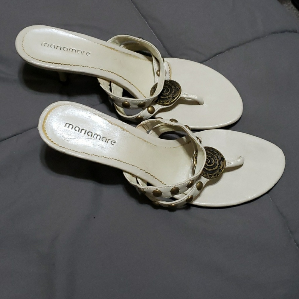 Maria Maria Beige 1inch heels sandals